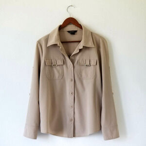 La Vita Top Two utility pockets color beige button down - Size M